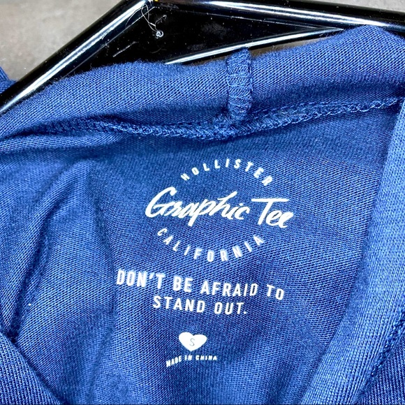 Navy Blue Hollister Graphic Tee with Hood - Picture 3 of 5